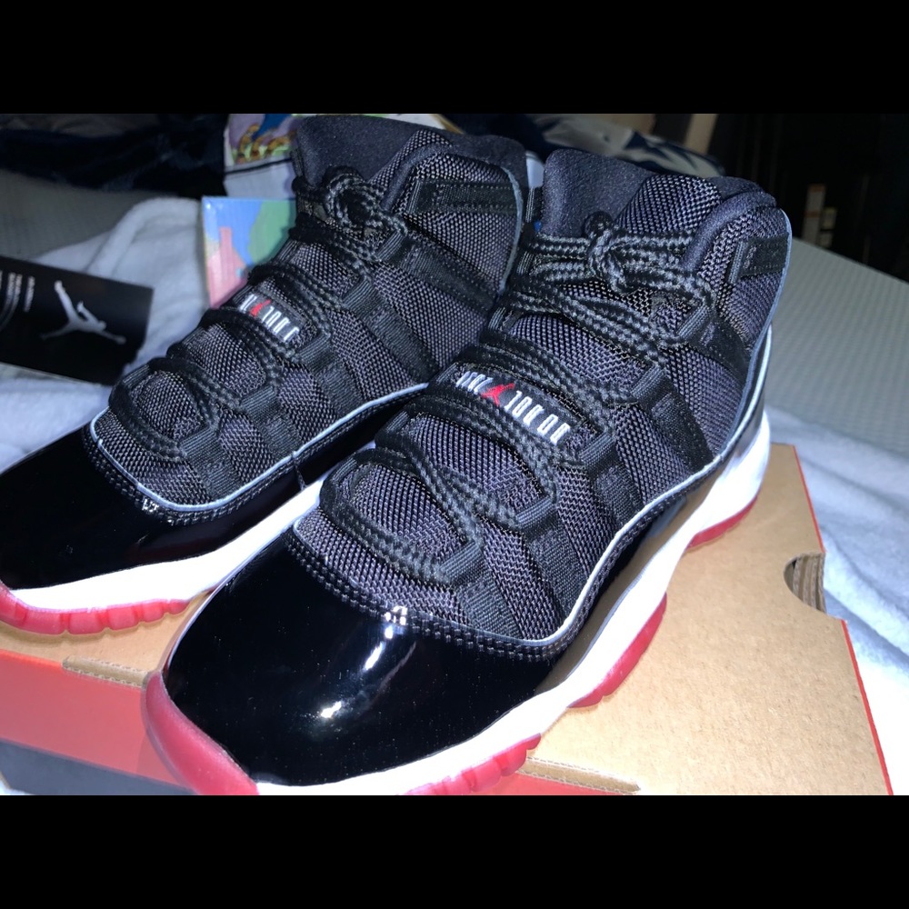 DS Bred 11s